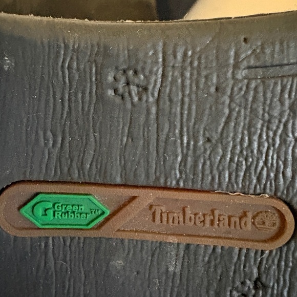 Timberland Black Leather Lug Sole Waterproof Boots - Picture 6 of 10